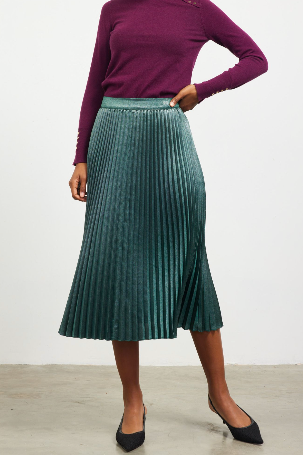 Metallic Pleats Midi Skirt