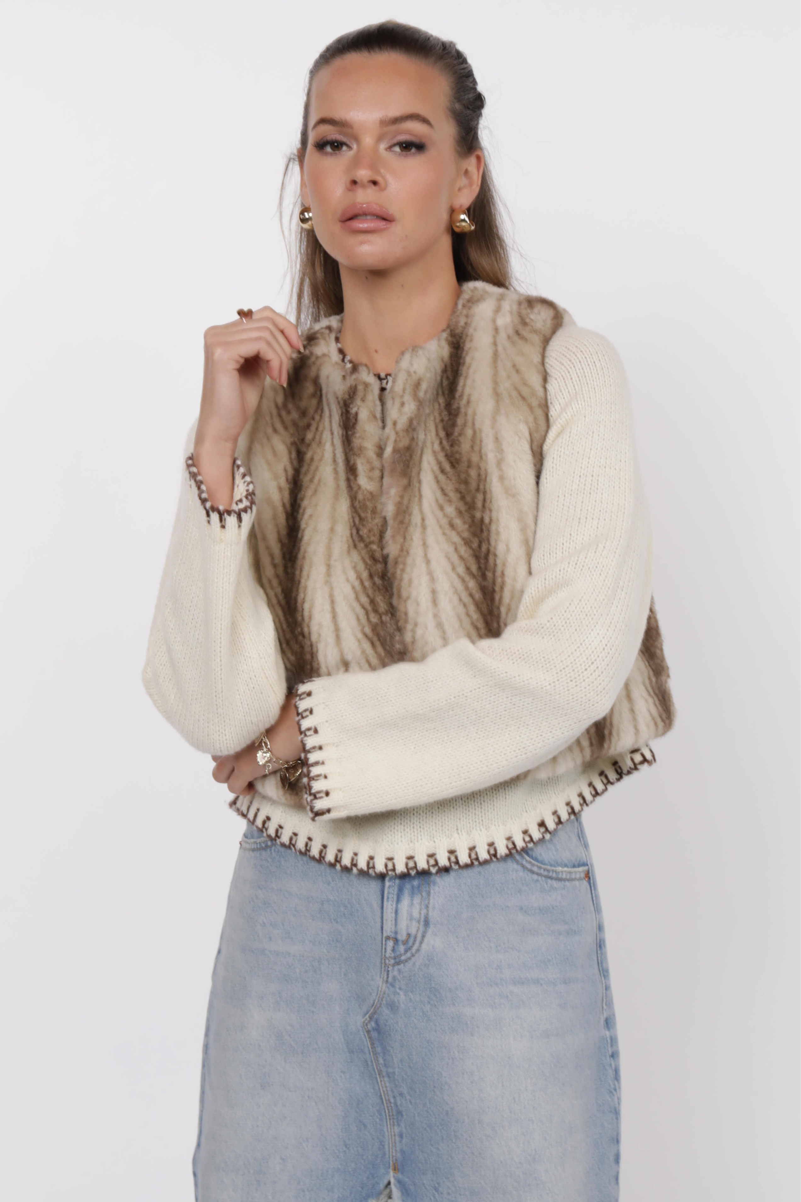 Demi Faux Fur Cropped  Vest